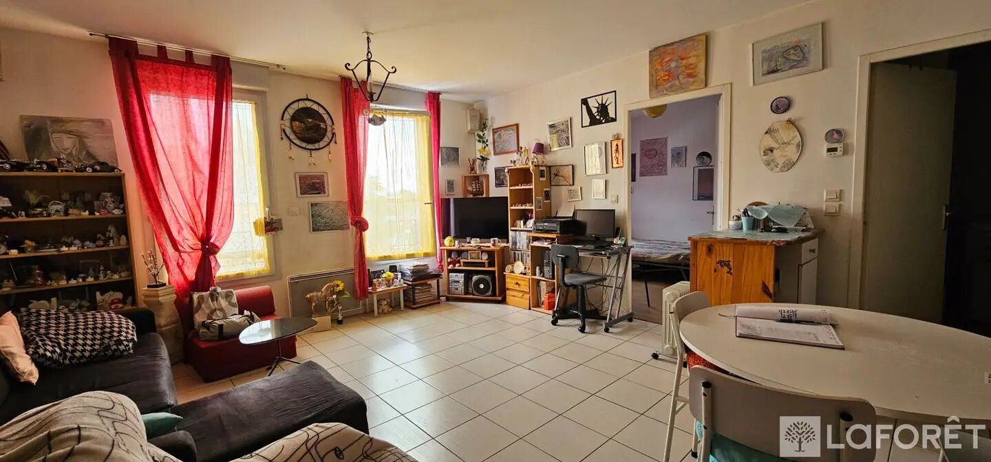 Appartement à vendre, 40m², Saintes
