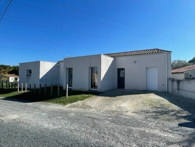 Maison à vendre, 92m², Chaniers