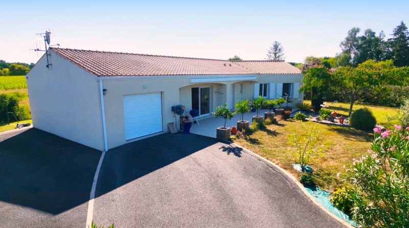 Maison à vendre, 156m², Saintes