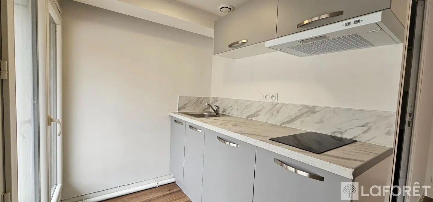 Appartement à vendre, 28m², Saintes