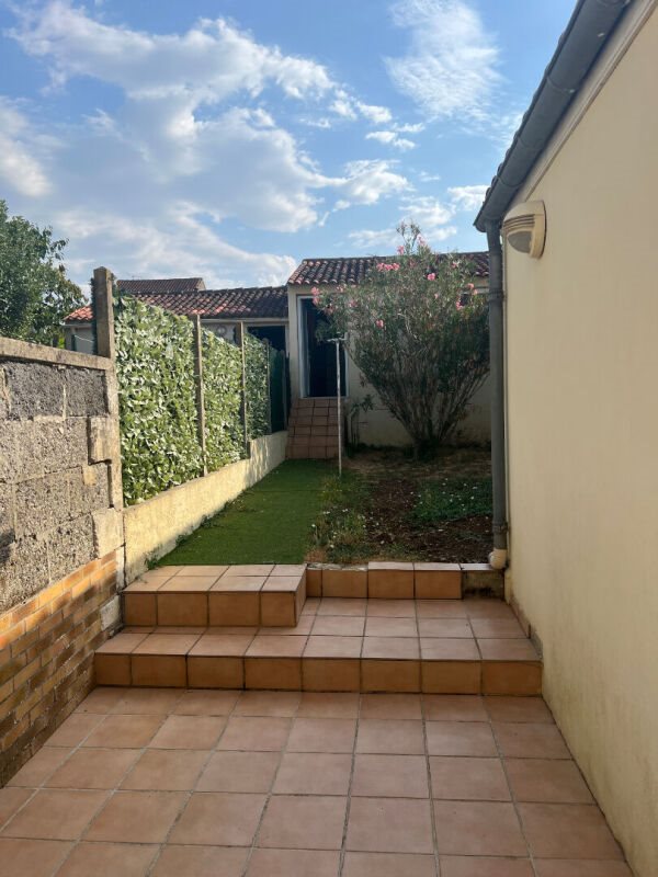 Maison à louer, 94m², Saintes