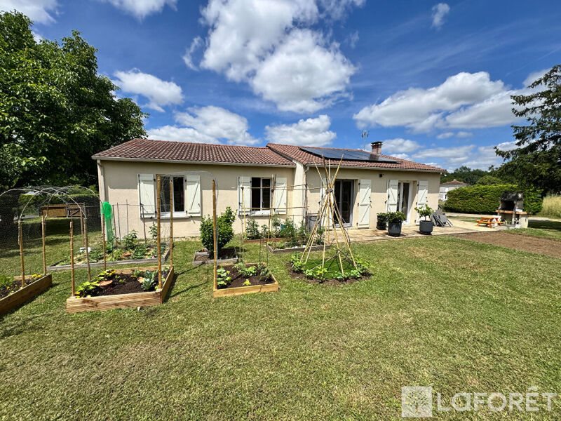 Maison à vendre, 116m², Bussac-sur-Charente