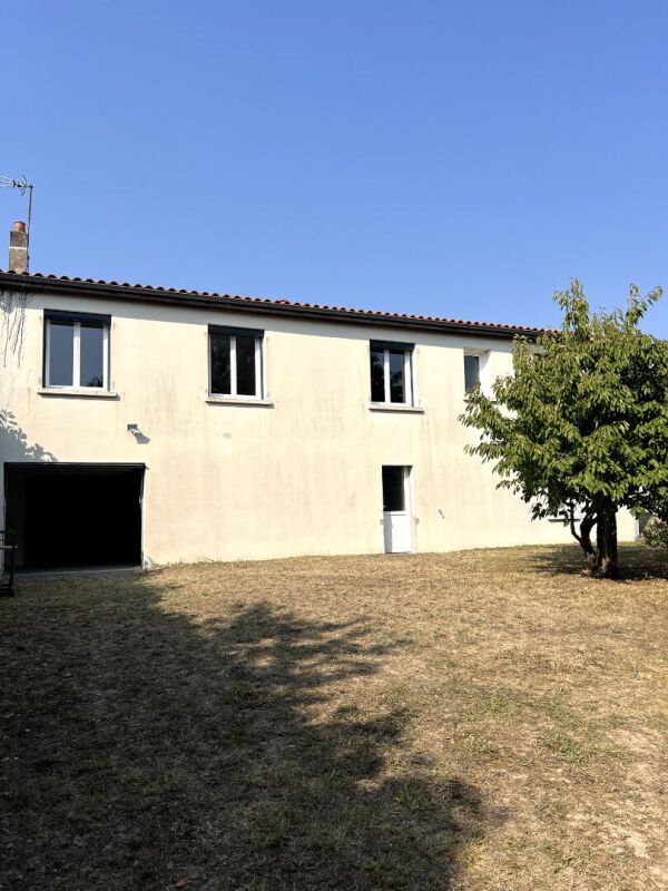 Maison à louer, 98m², Chaniers