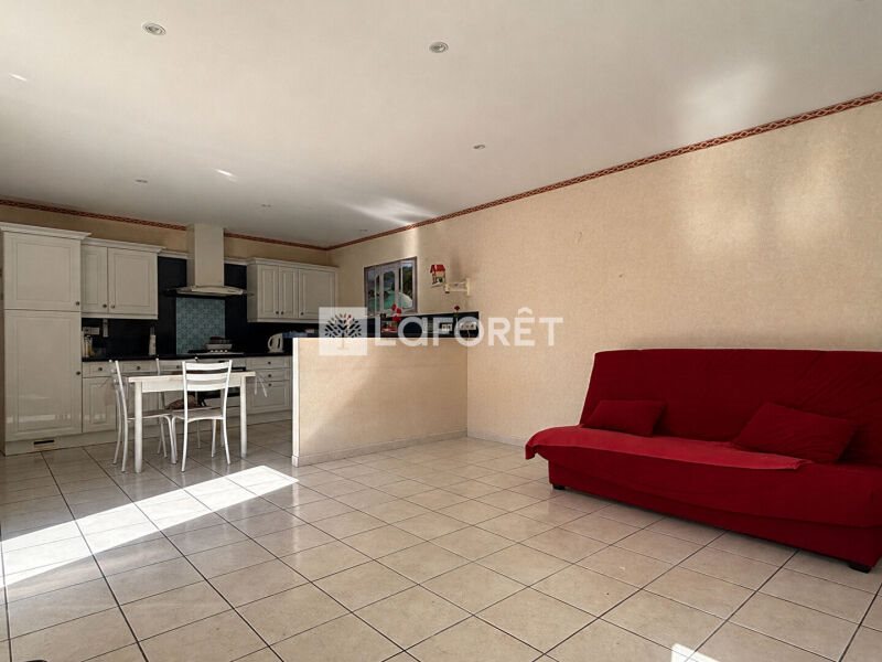Maison à vendre, 112m², Saint-Georges-des-Coteaux