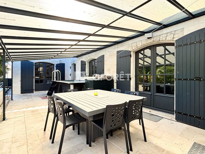 Maison à vendre, 127m², Saintes
