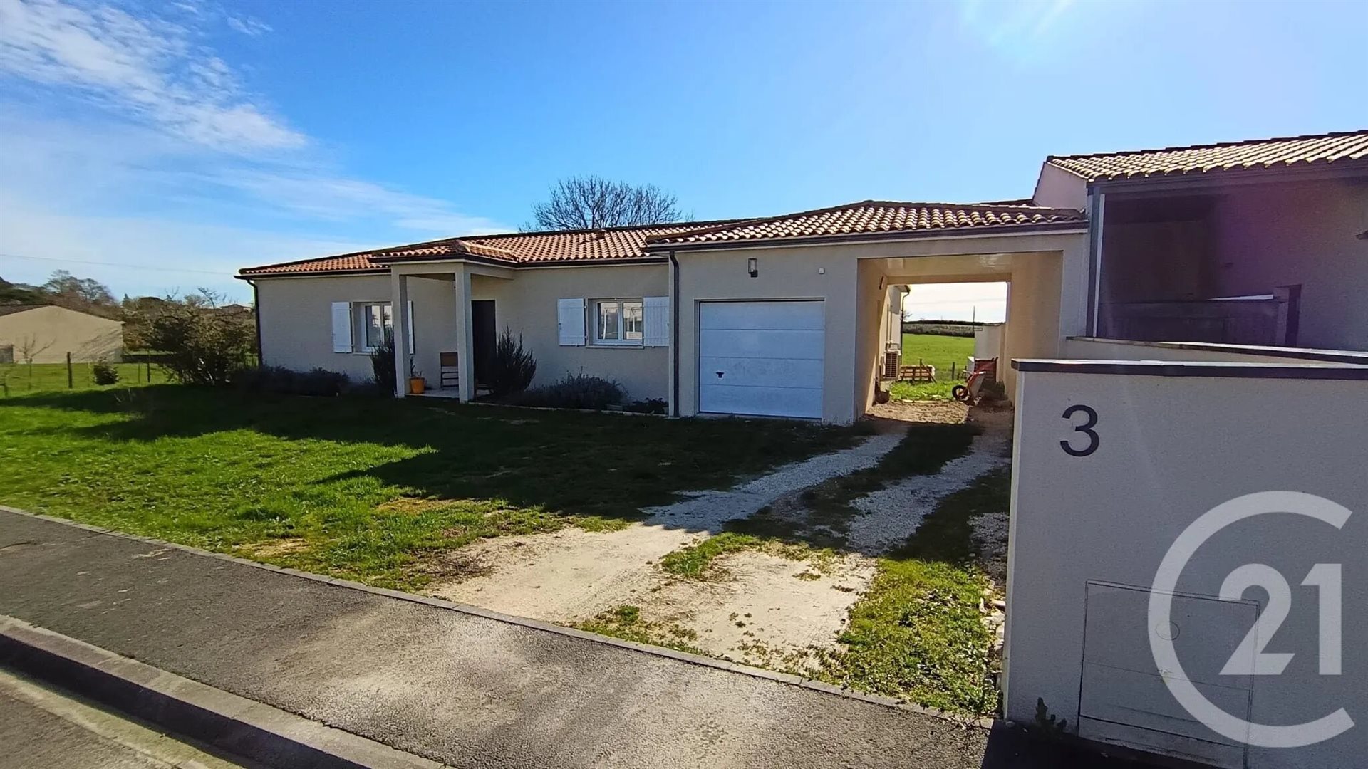 Maison à vendre, 130m², Saint-Georges-des-Coteaux