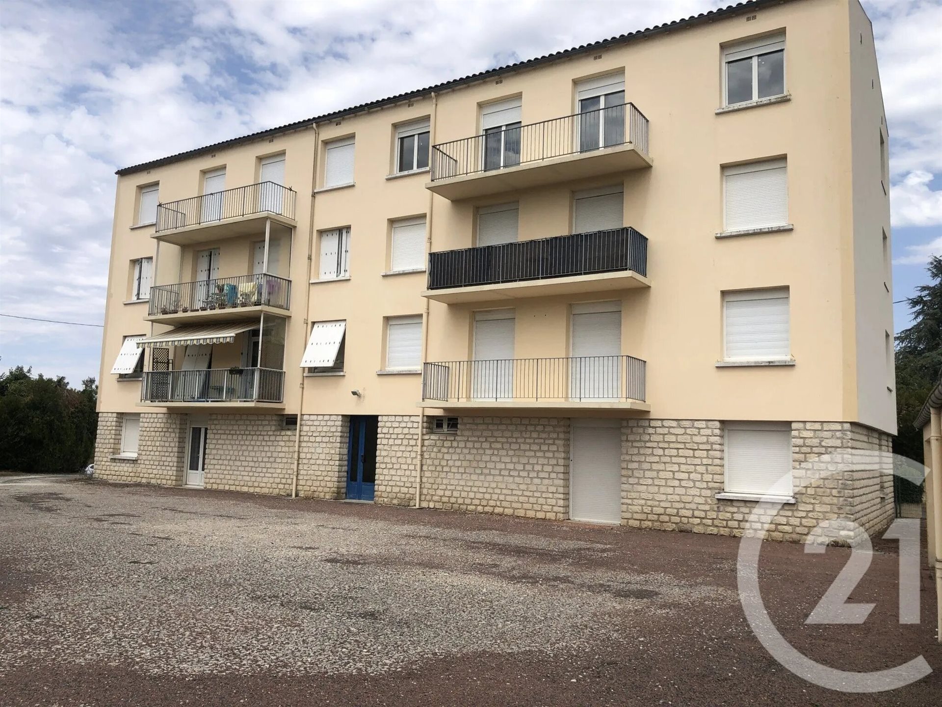 Appartement à vendre, 85m², Saintes