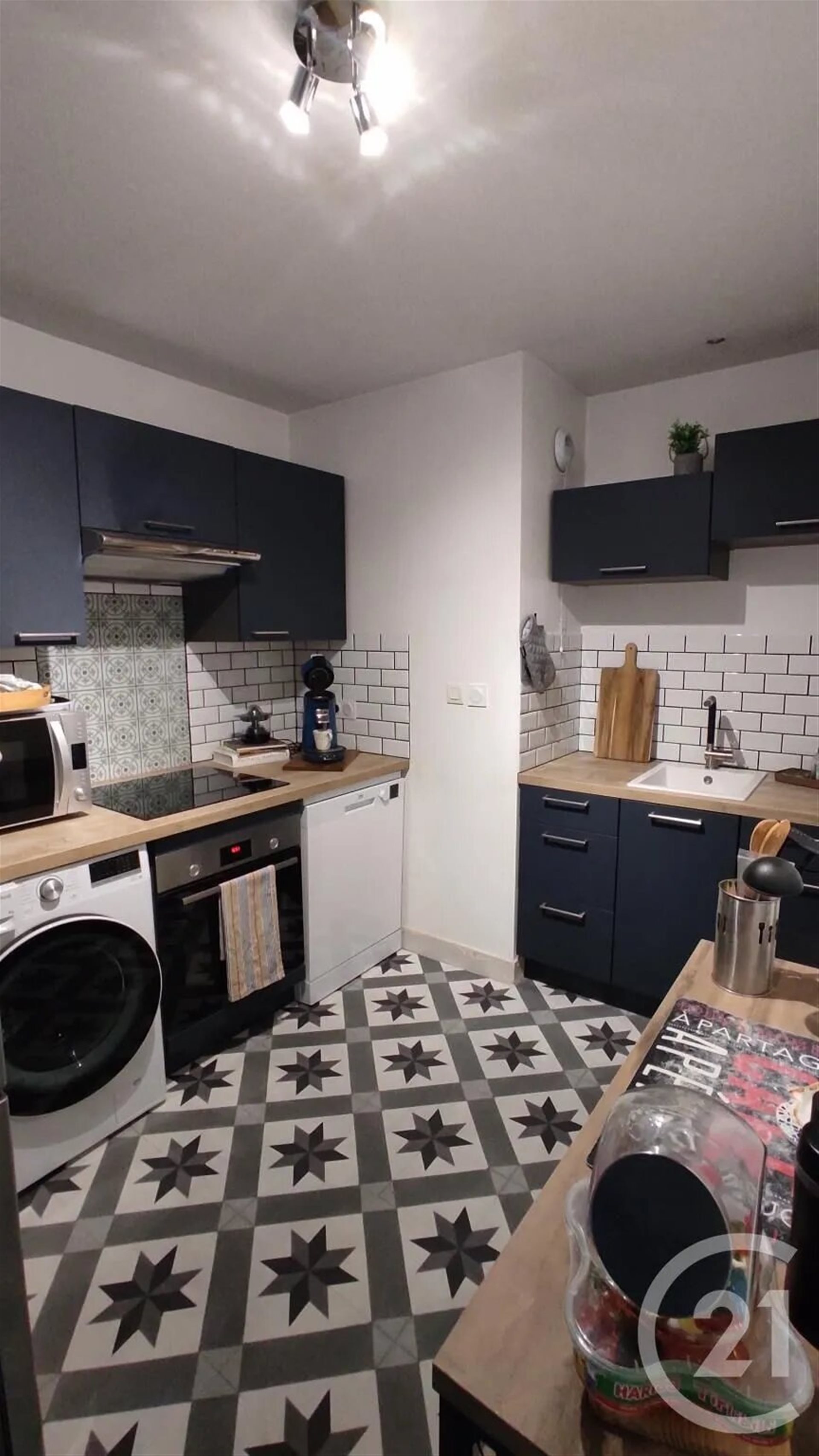 Appartement à vendre, 66m², Saintes