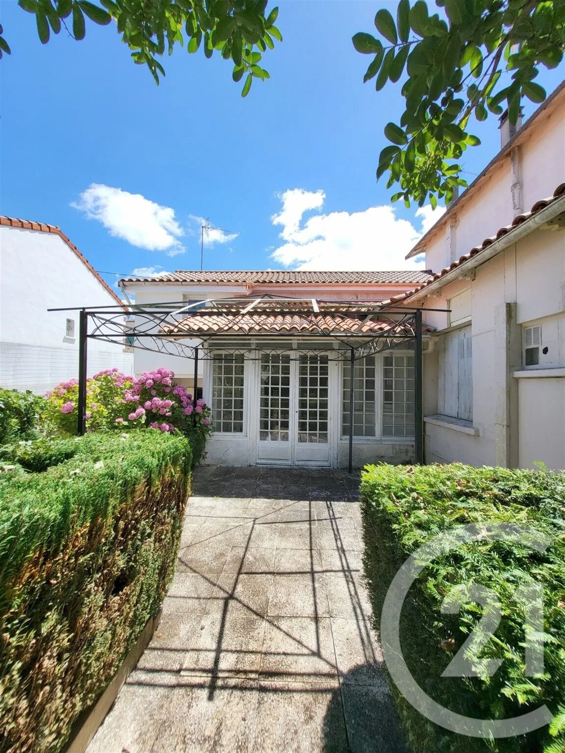 Maison à vendre, 107m², Saintes