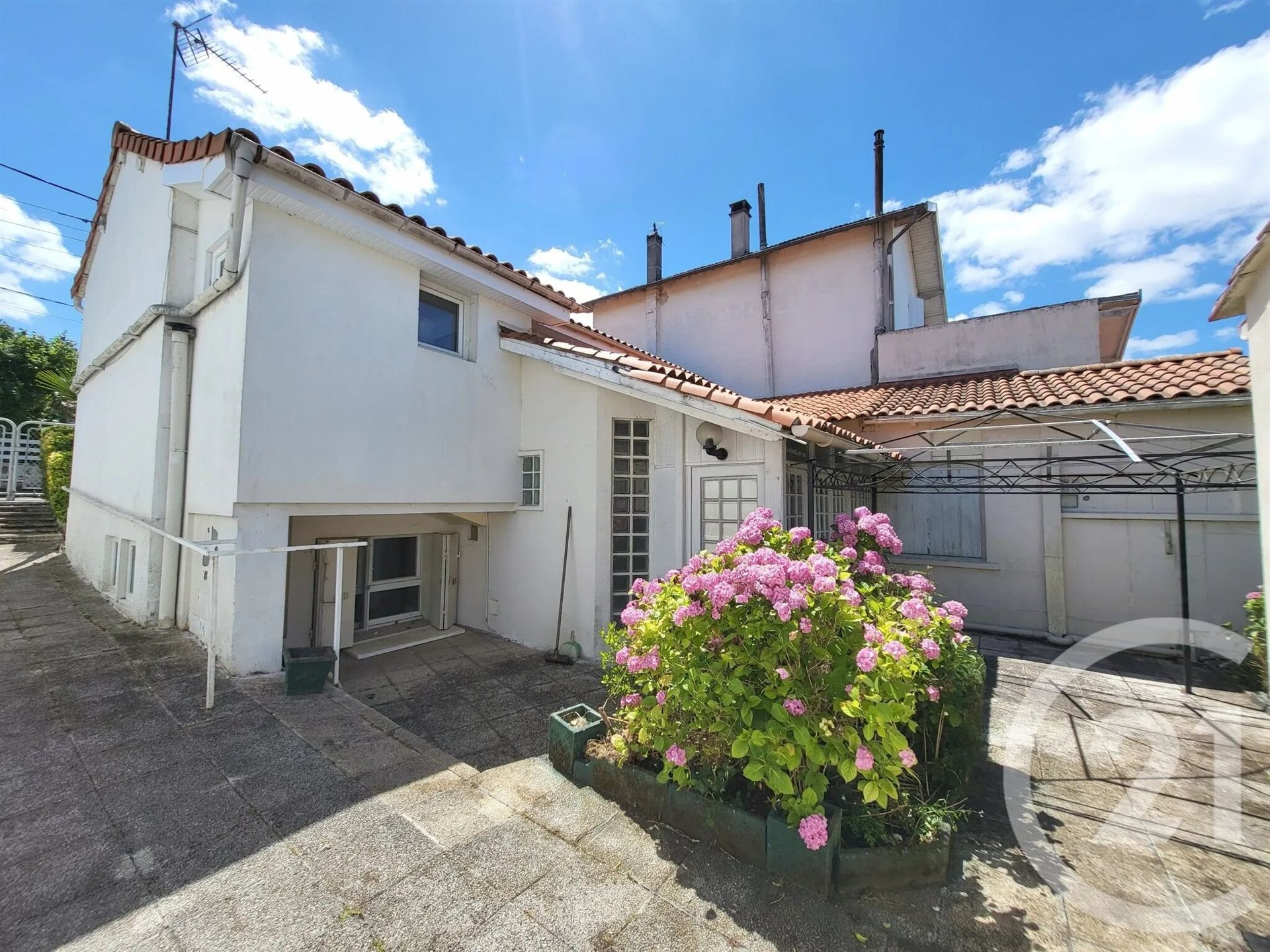 Maison à vendre, 107m², Saintes