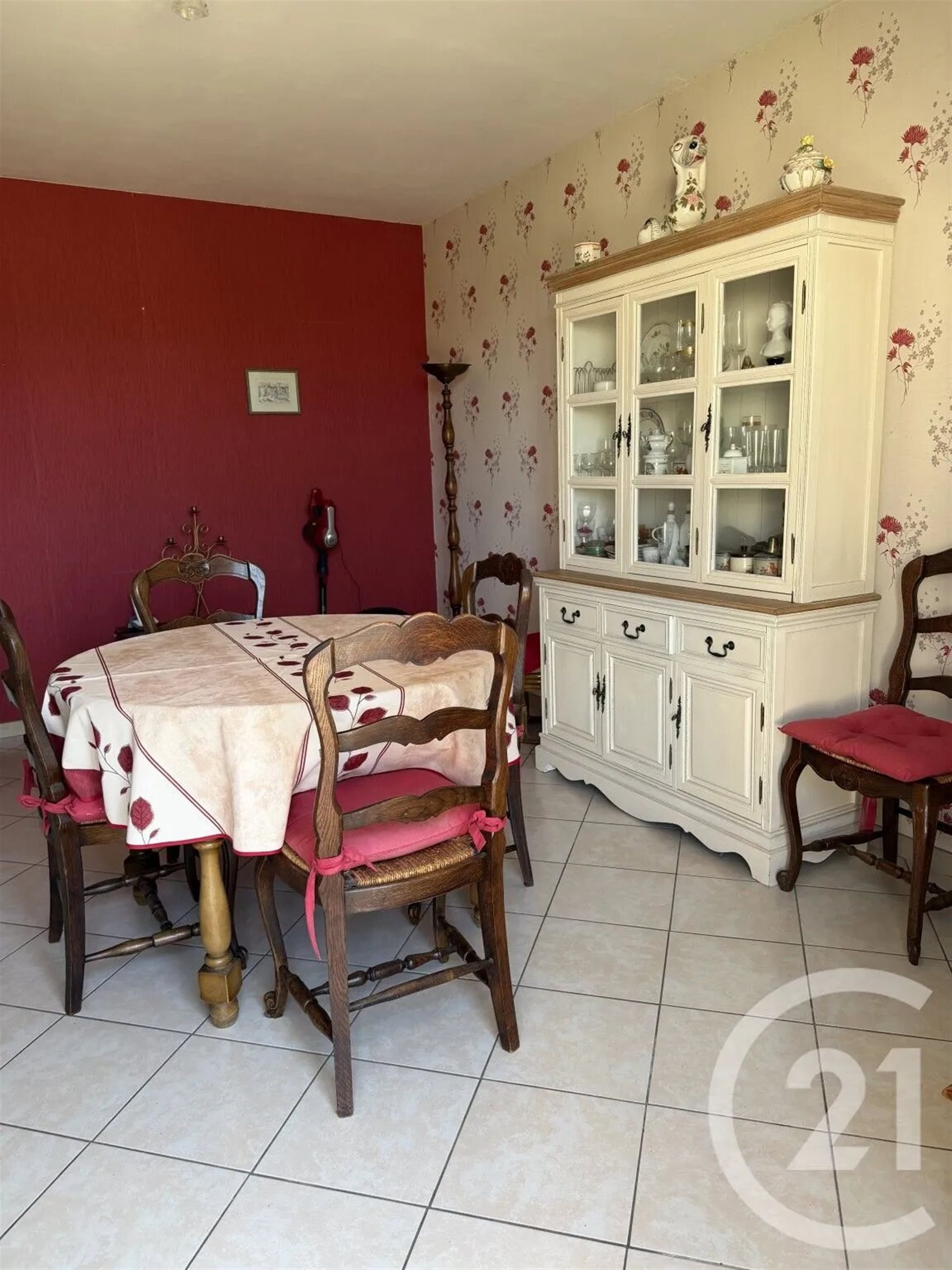 Maison à vendre, 81m², Saintes