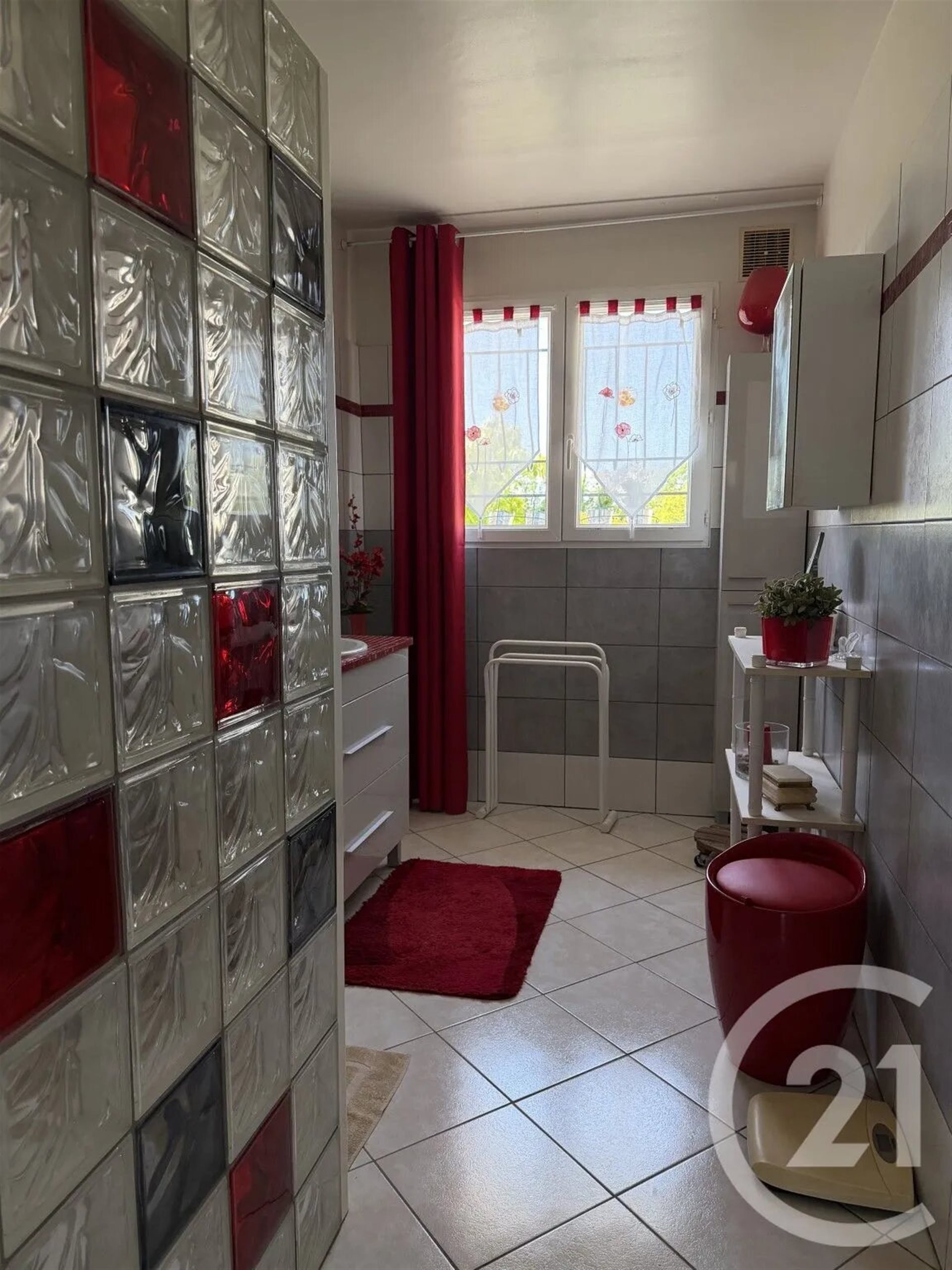 Maison à vendre, 81m², Saintes