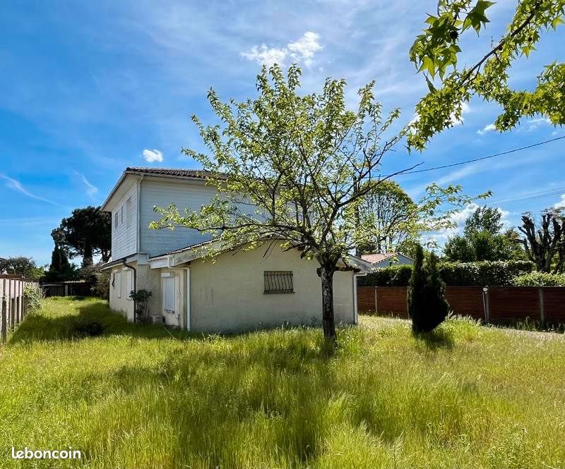 Maison à vendre, 180m², Saint-Médard-en-Jalles