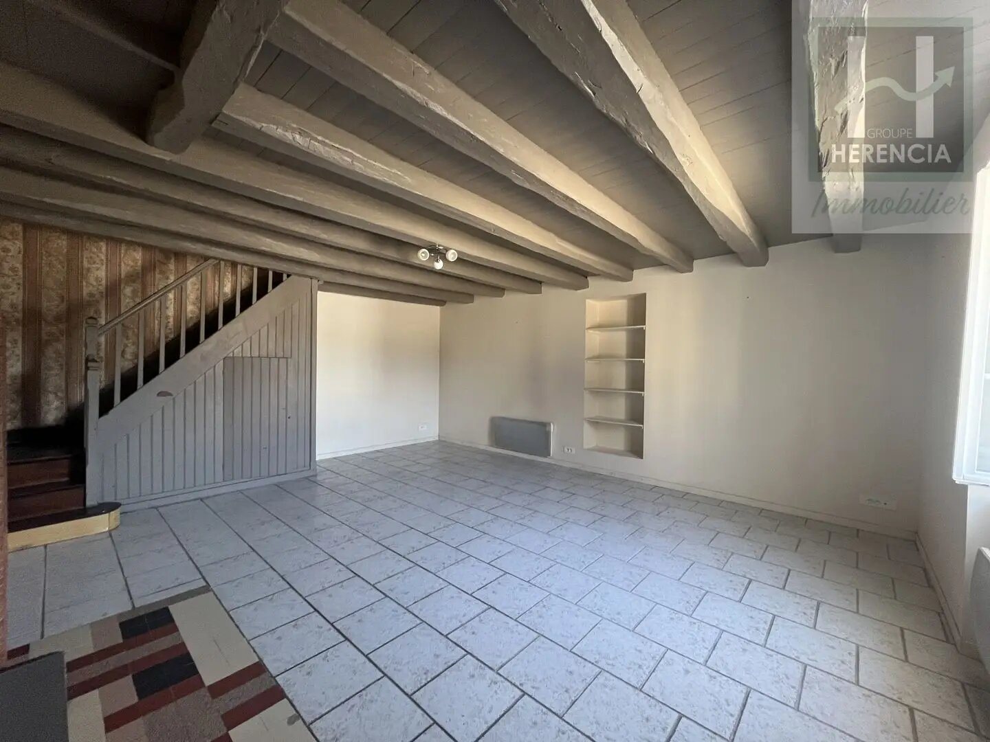 Maison à vendre, 185m², Hiersac