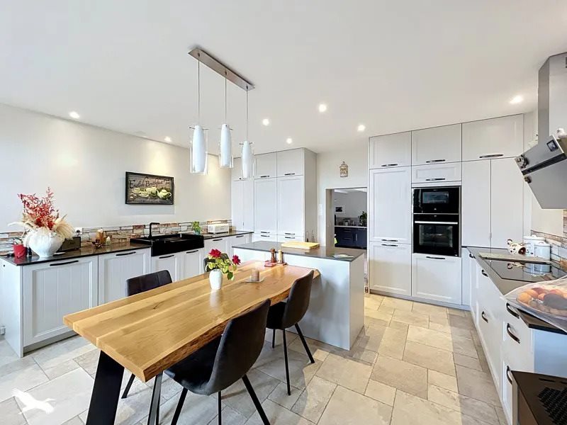 Maison à vendre, 369m², Jonzac