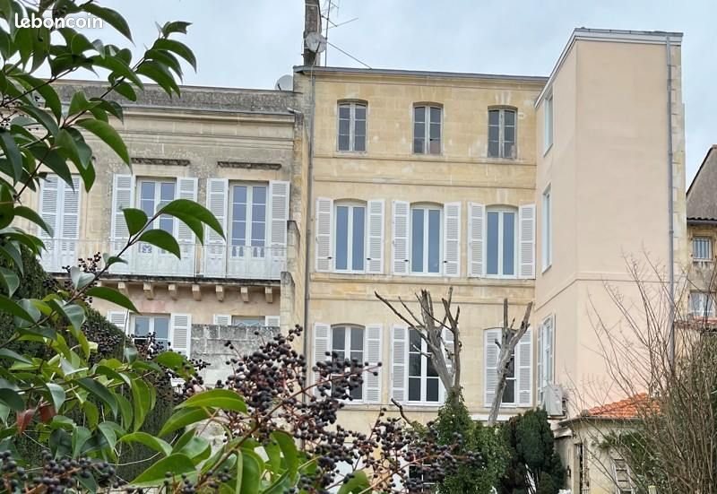 Appartement à vendre, 350m², Jonzac