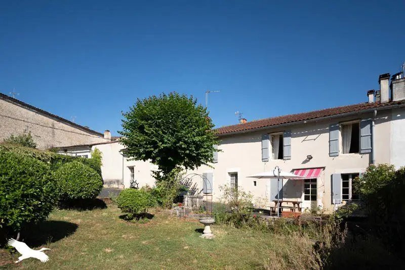 Maison à vendre, 120m², Jonzac