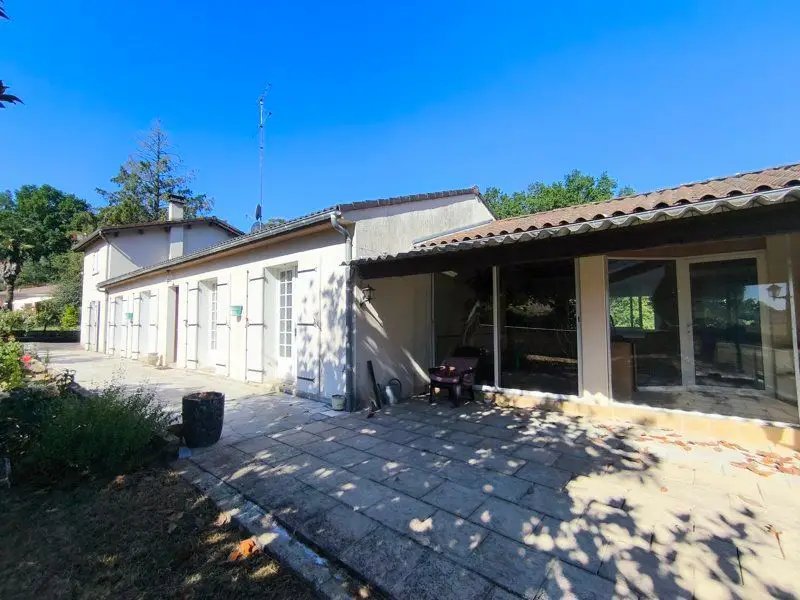 Maison à vendre, 184m², Montguyon