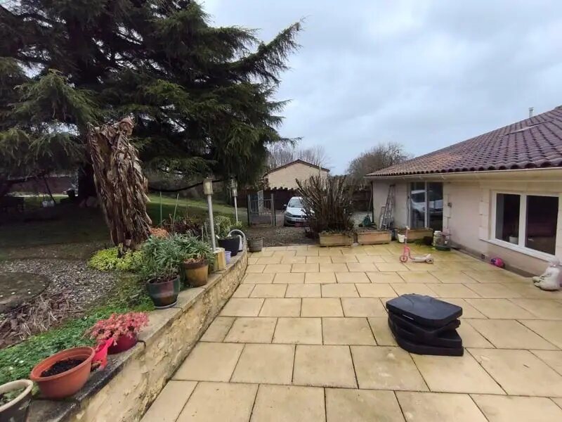 Maison à vendre, 210m², Montlieu-la-Garde