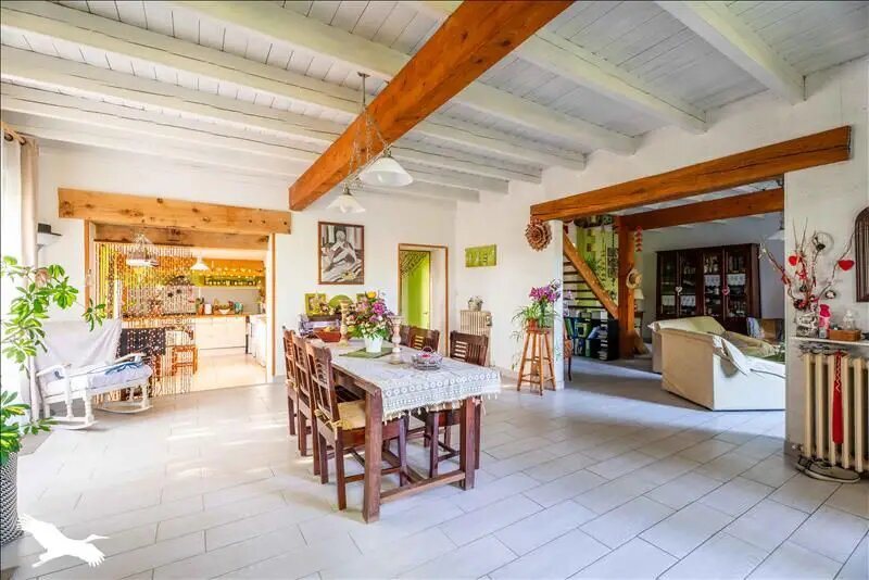 Maison à vendre, 226m², Montguyon