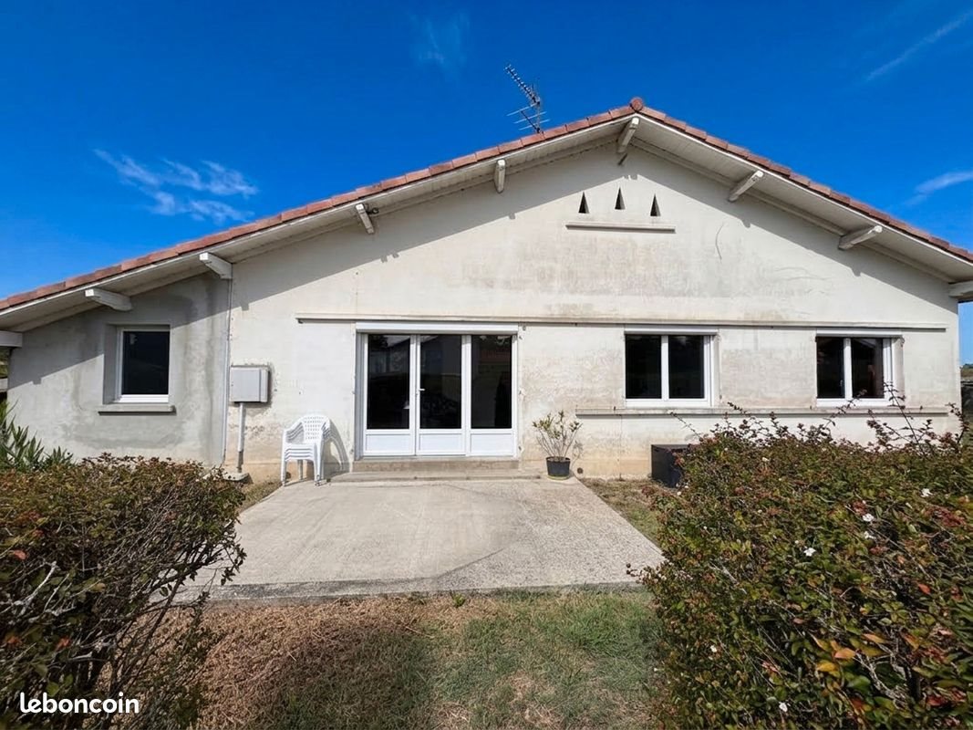 Maison à vendre, 101m², Saint-Yaguen