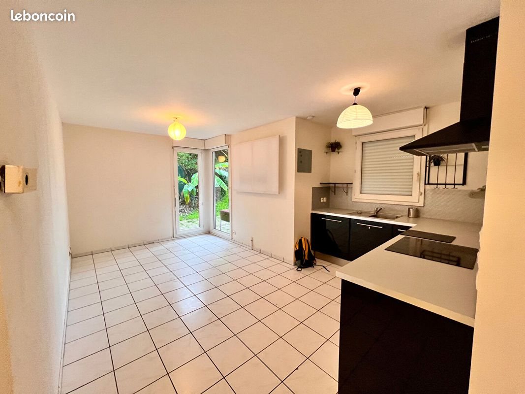 Appartement à louer, 40m², Nantes