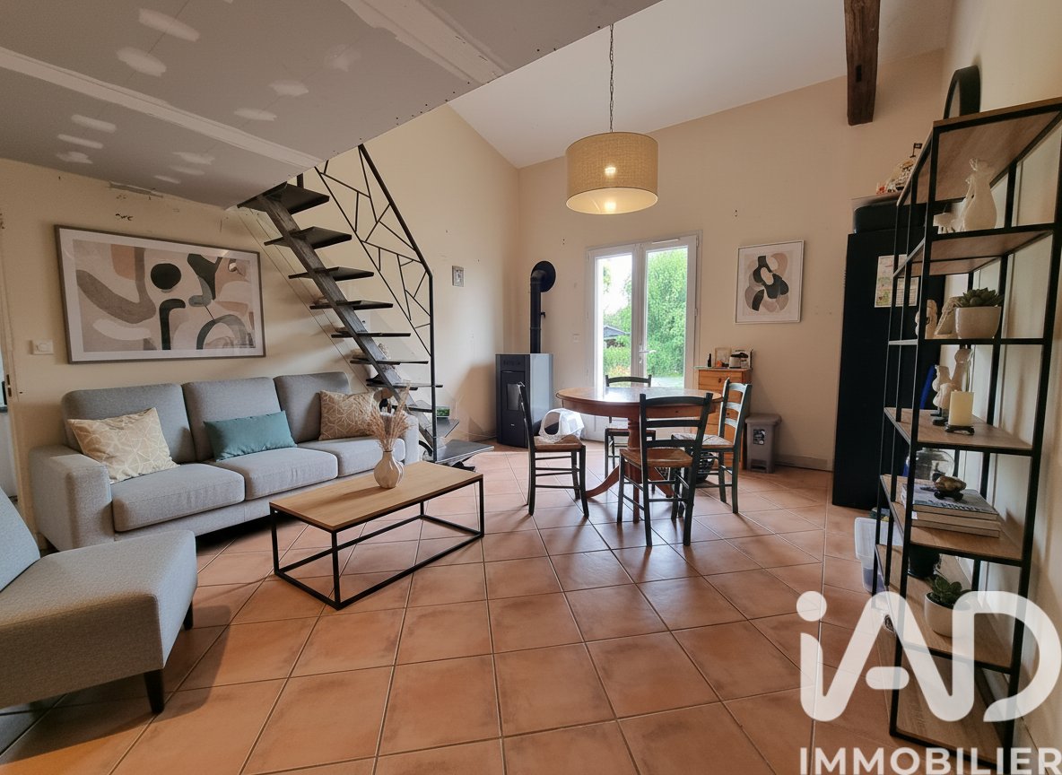 Maison à vendre, 46m², Blanzay
