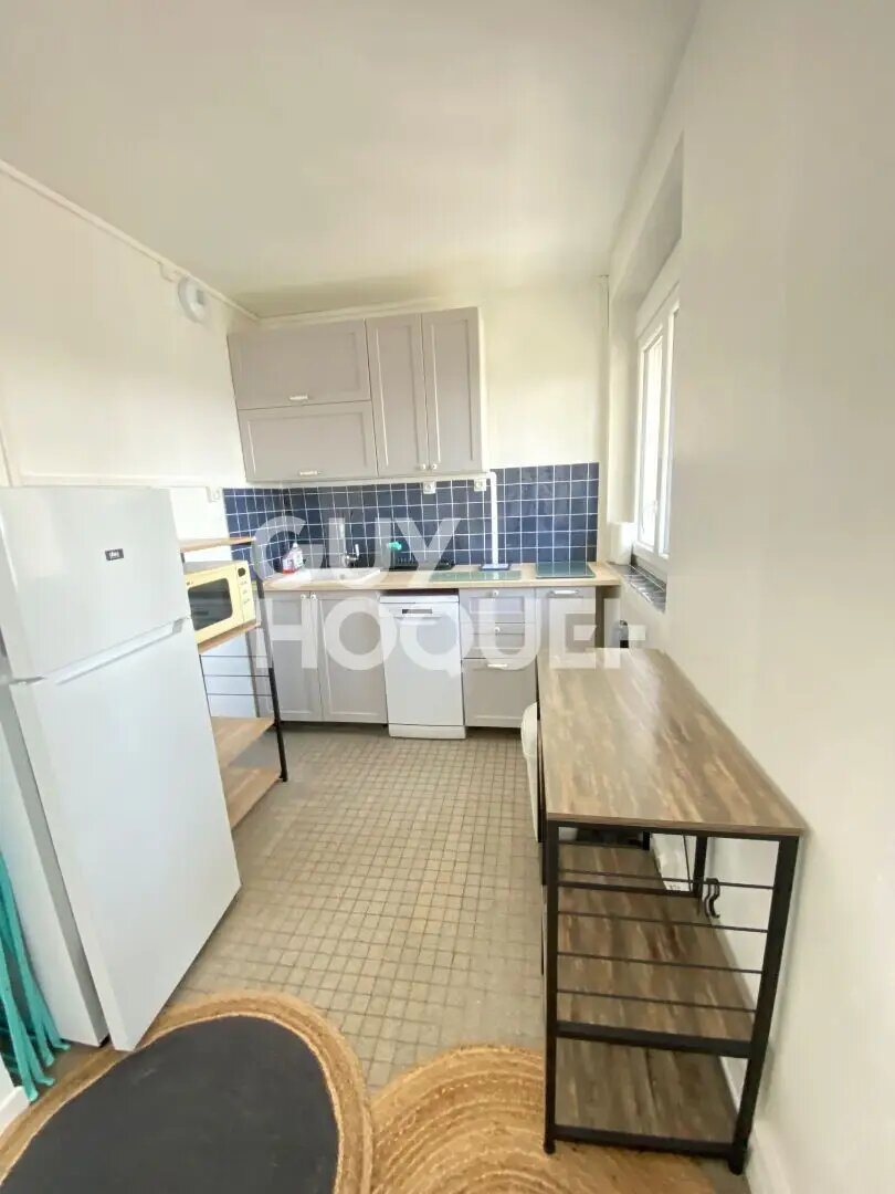 Appartement à louer, 28m², Nanterre