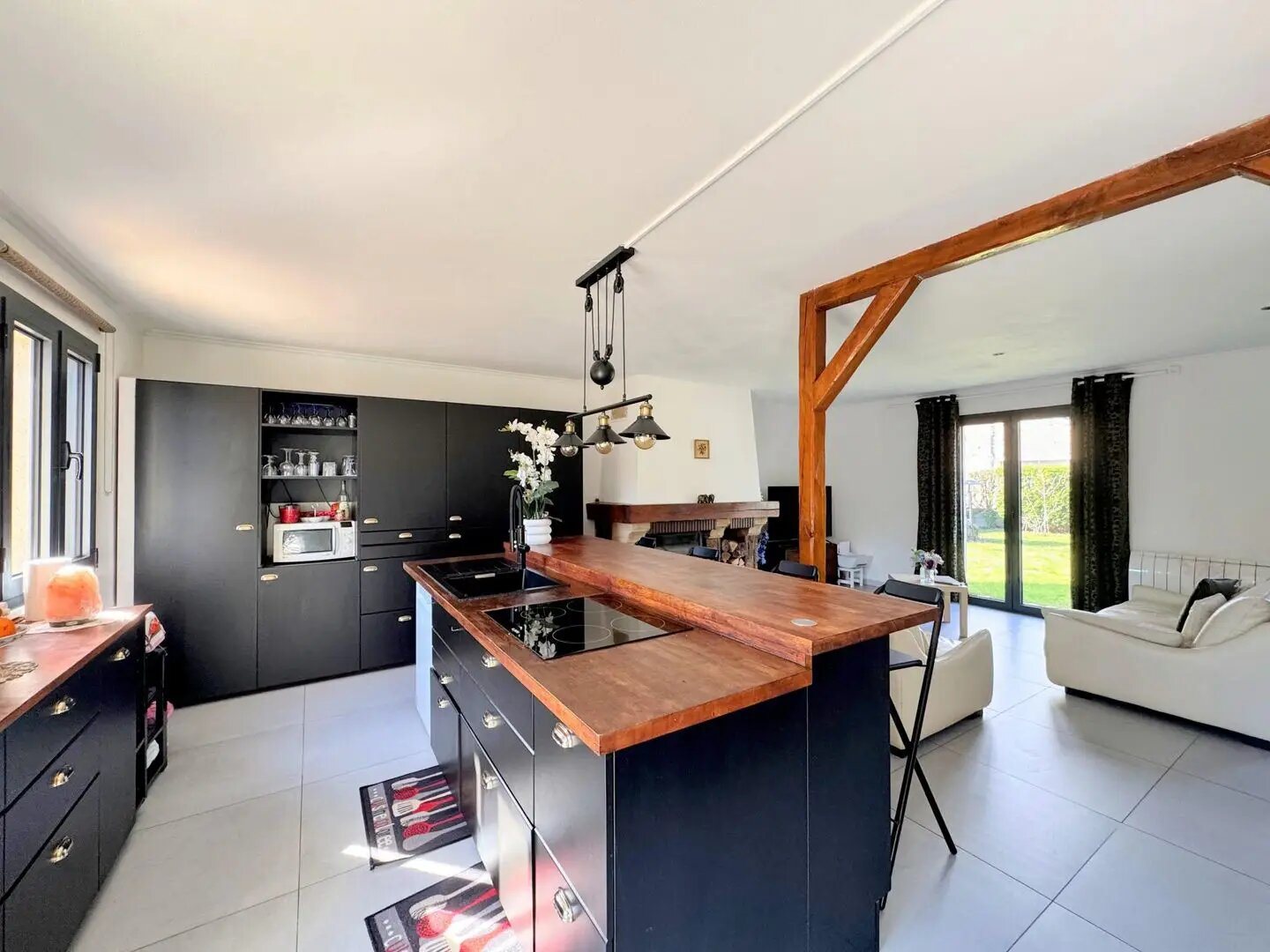 Maison à vendre, 102m², Le Mesnil-Saint-Denis
