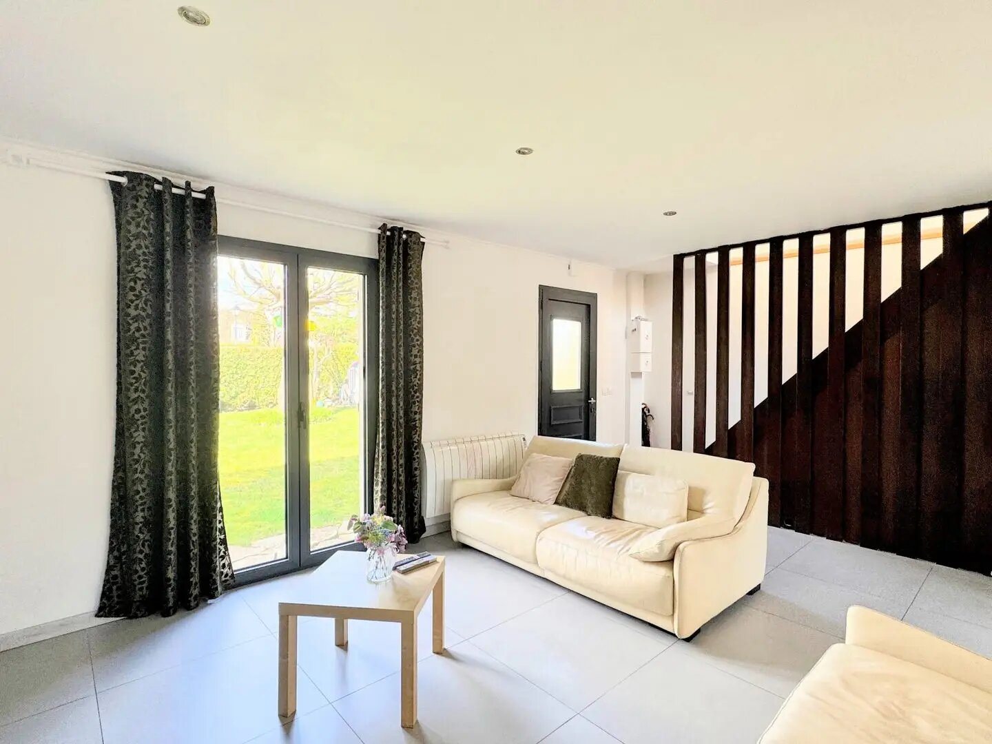 Maison à vendre, 102m², Le Mesnil-Saint-Denis
