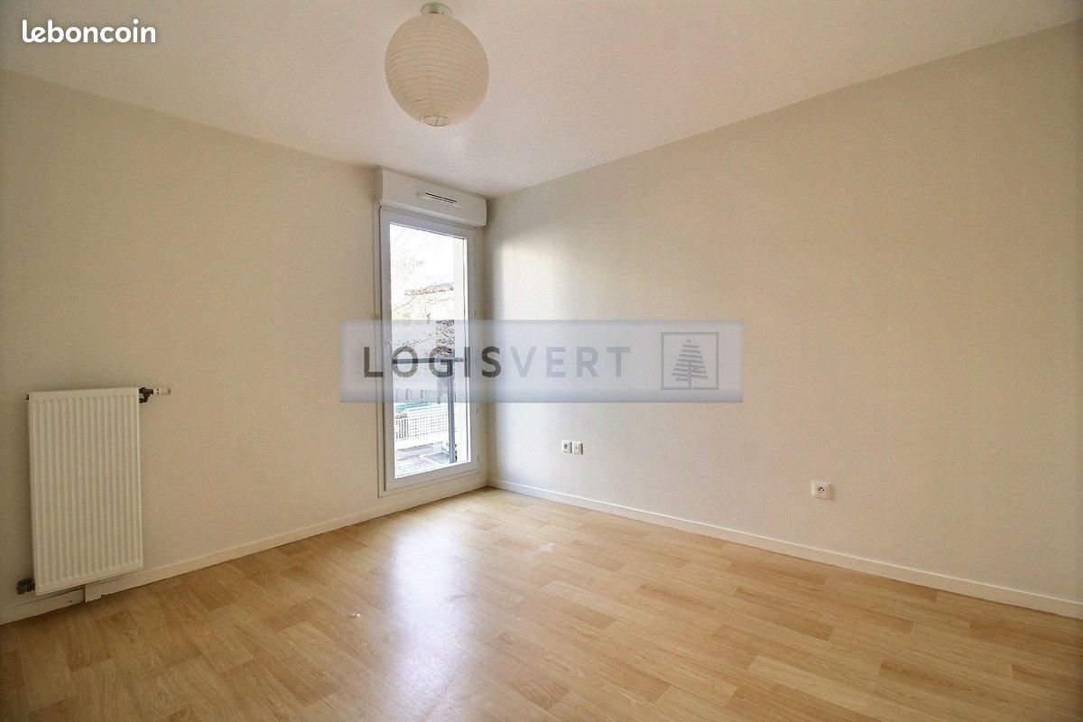 Appartement à louer, 45m², Les Ulis