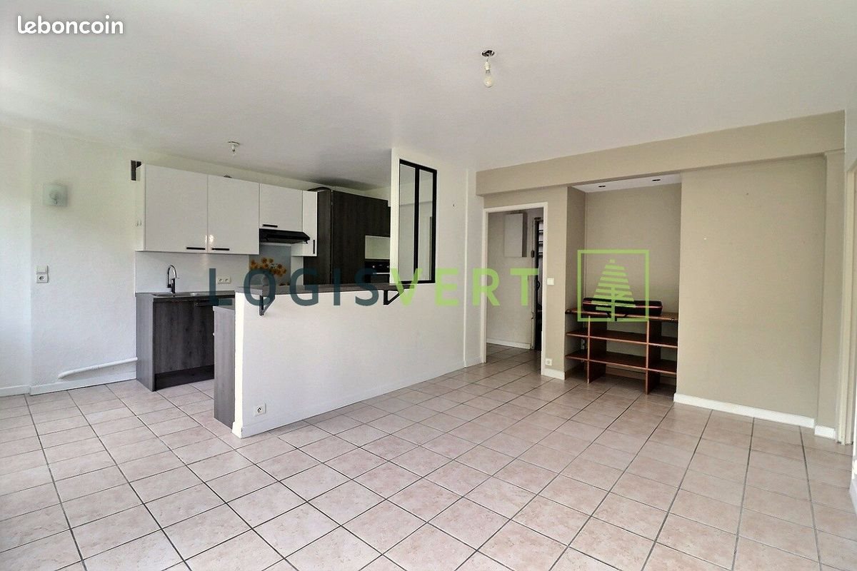 Appartement à louer, 62m², Bièvres
