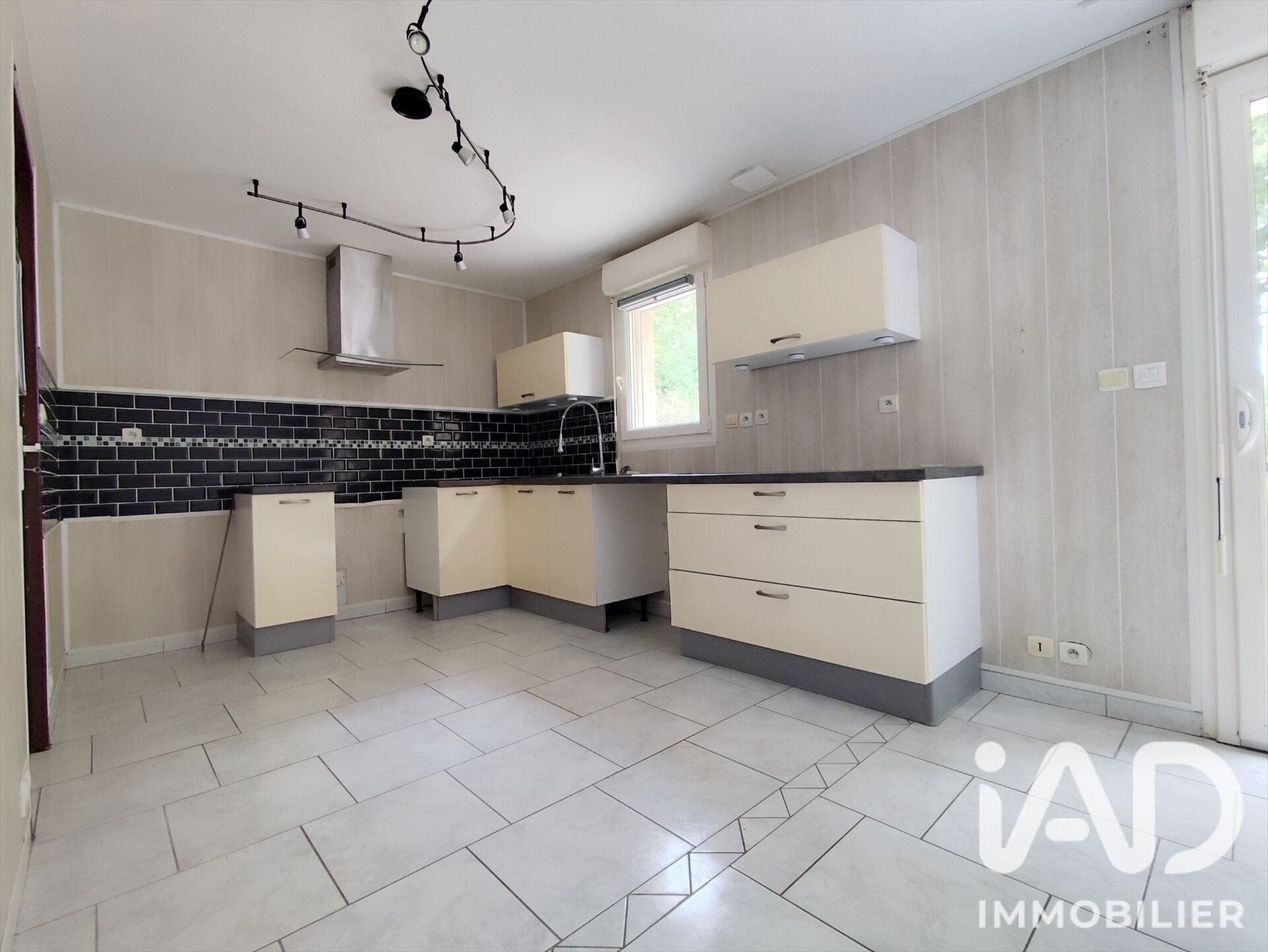 Maison à vendre, 87m², Baugé-en-Anjou