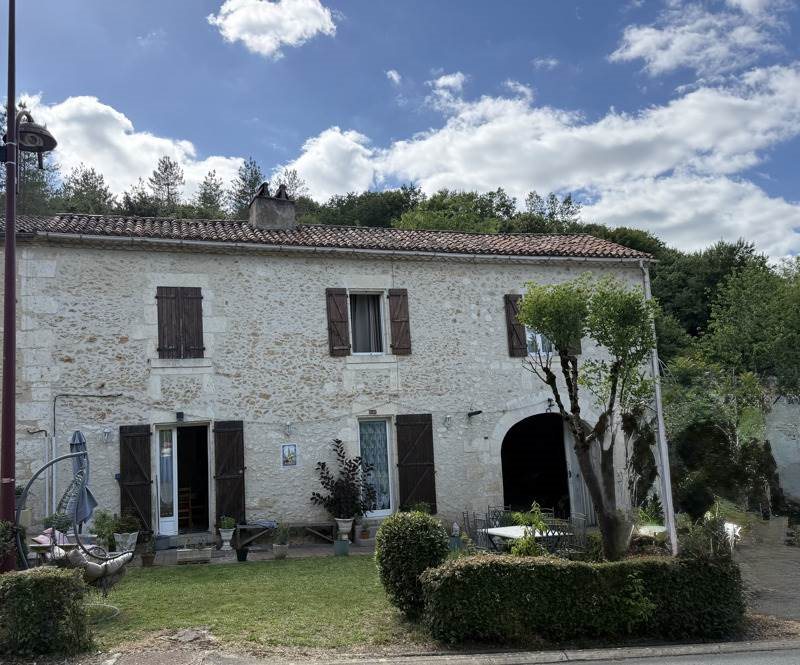 Maison à vendre, 104m², Douville