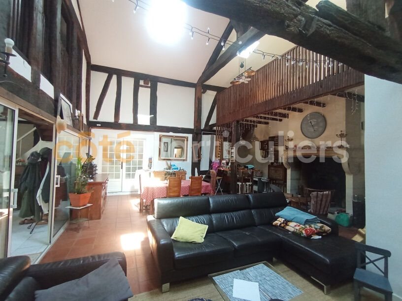 Maison à vendre, 280m², Les Artigues-de-Lussac