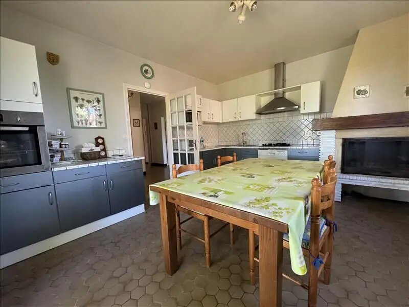 Maison à vendre, 168m², Fauguerolles