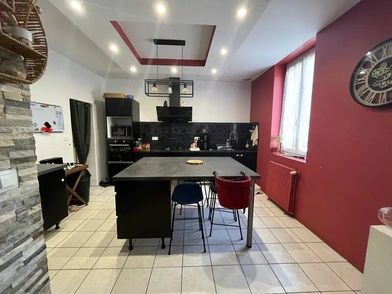 Maison à vendre, 162m², Clairac