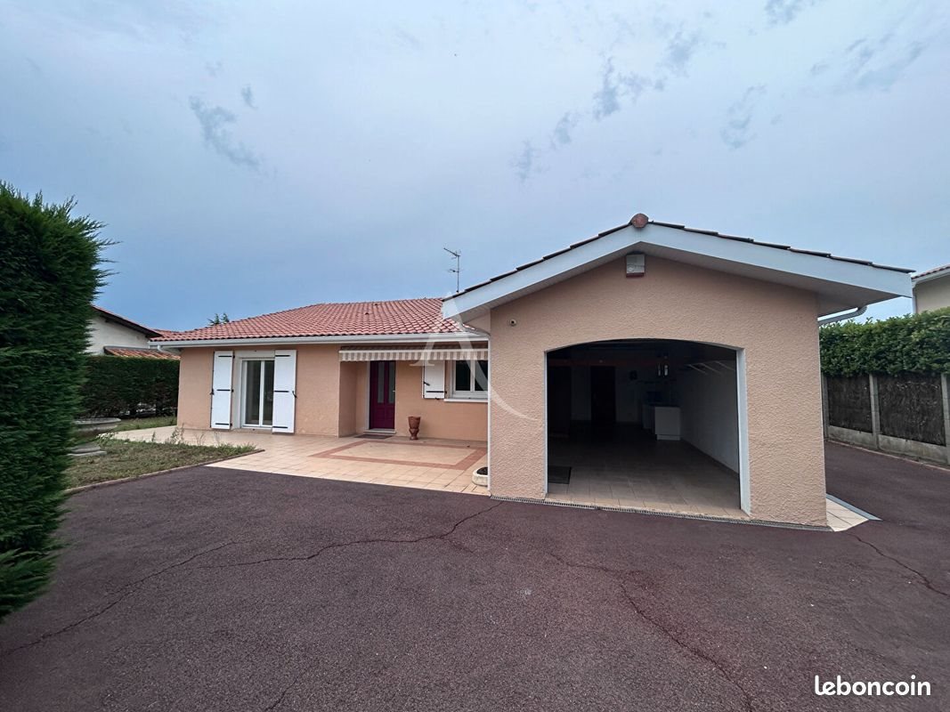 Maison à louer, 134m², Saint-Médard-en-Jalles