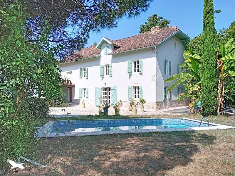 Maison à vendre, 220m², Hagetmau