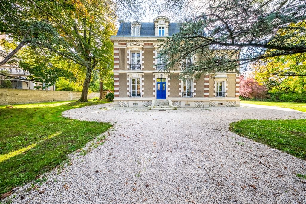Maison à vendre, 400m², Auxerre