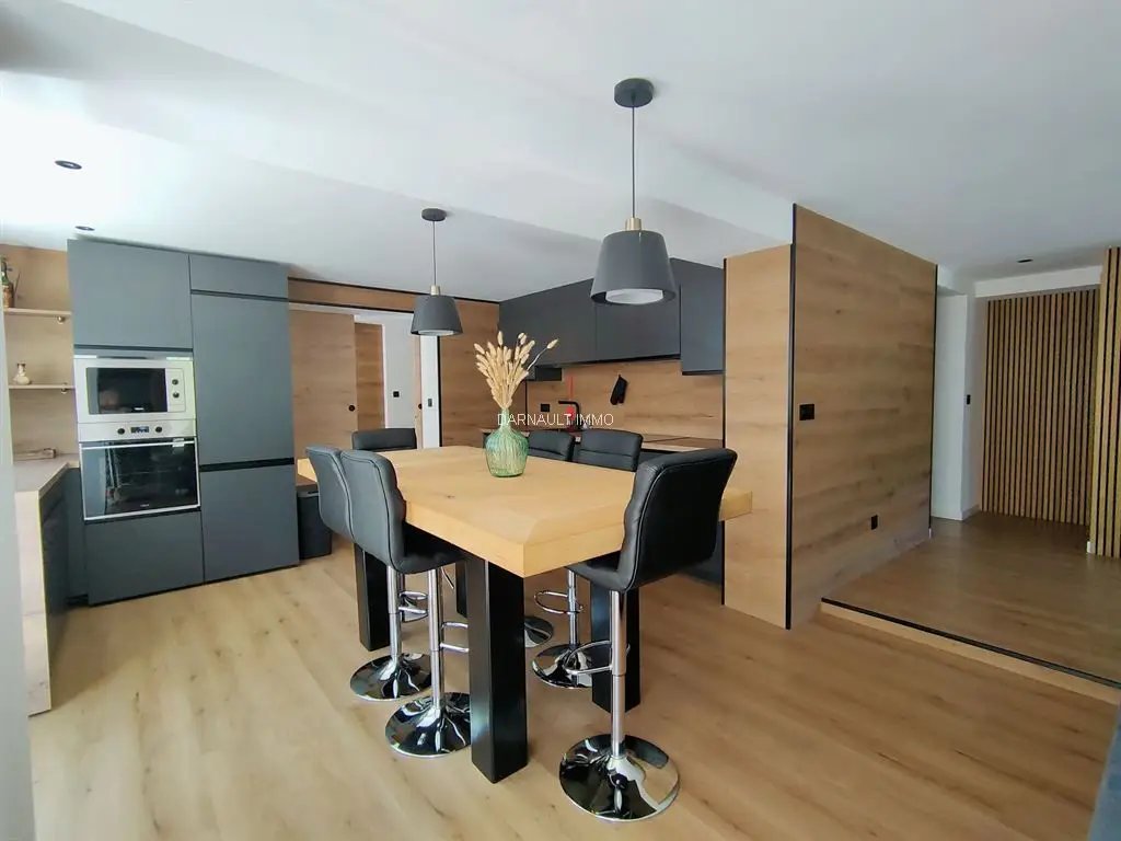Appartement à vendre, 93m², Bagnères-de-Luchon
