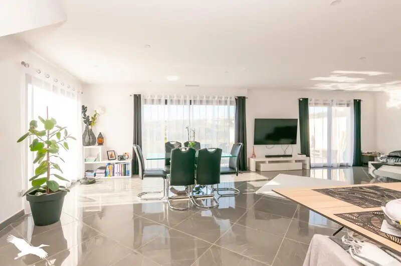 Maison à vendre, 101m², Adissan