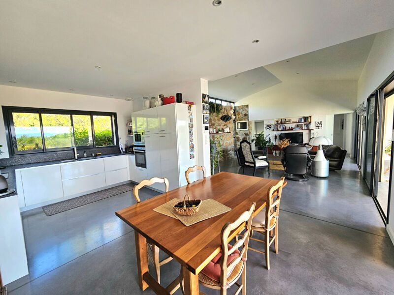 Maison à vendre, 182m², Villemoustaussou
