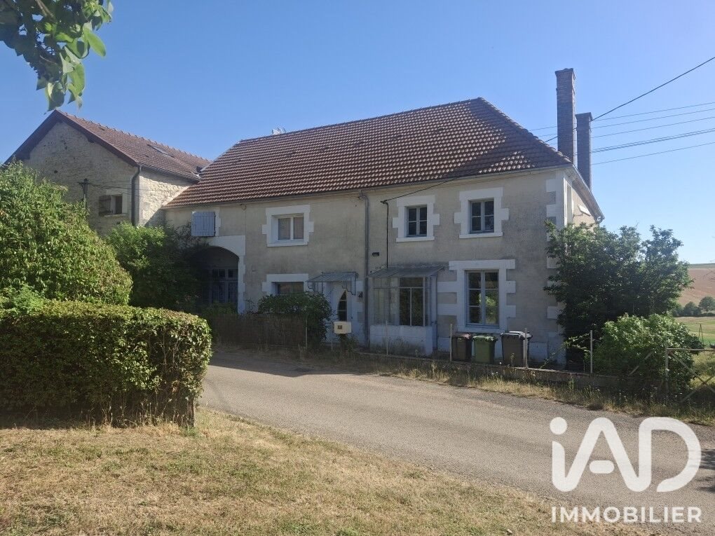 Maison à vendre, 133m², Dampierre-sous-Bouhy