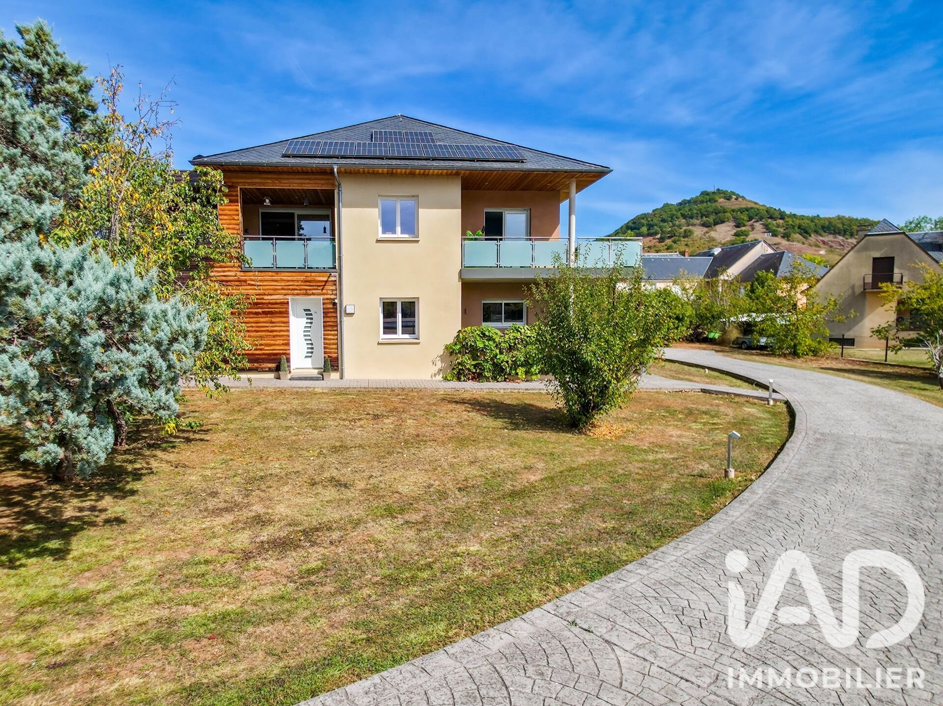 Maison à vendre, 222m², Saint-Christophe-Vallon