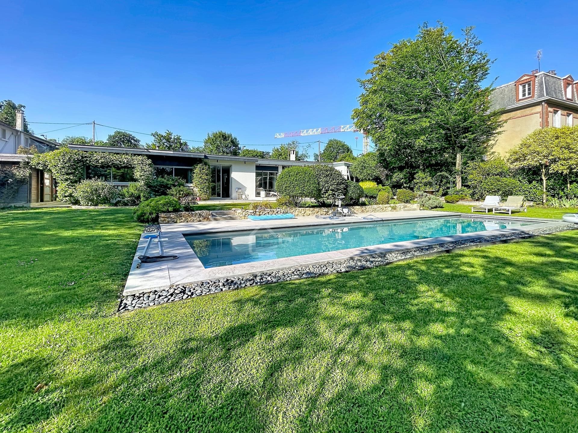 Maison à vendre, 280m², Rocquencourt