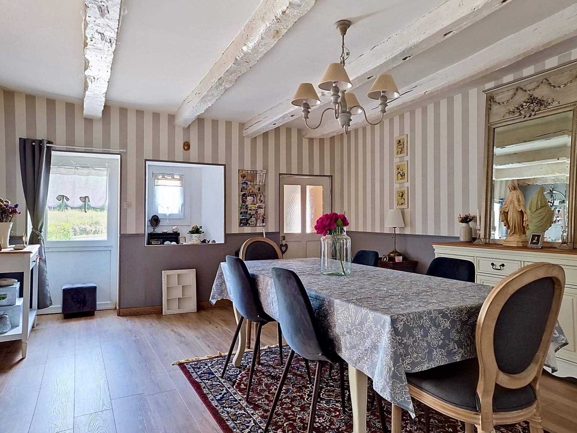 Maison à vendre, 197m², Clavé