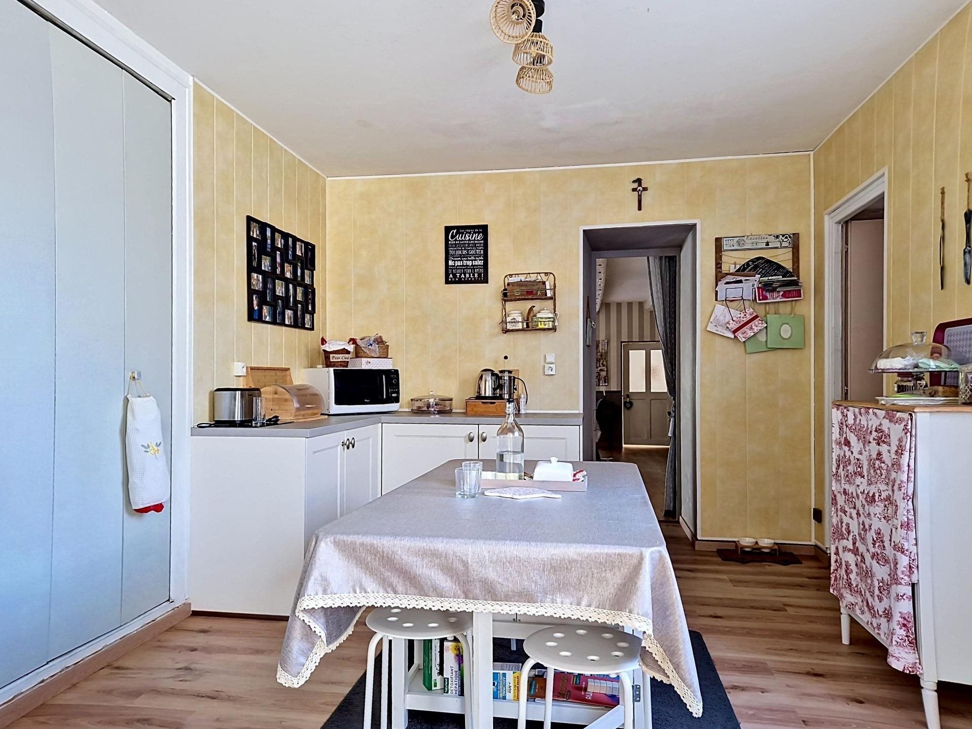 Maison à vendre, 197m², Clavé