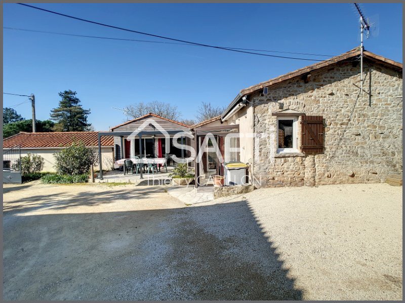 Maison à vendre, 193m², Saivres