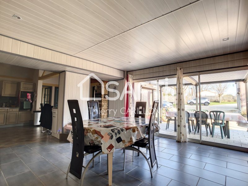 Maison à vendre, 193m², Saivres